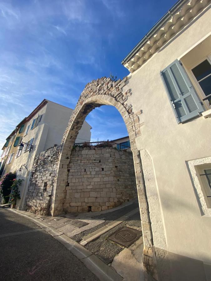 La Suite Sainte Claire Hyères Esterno foto